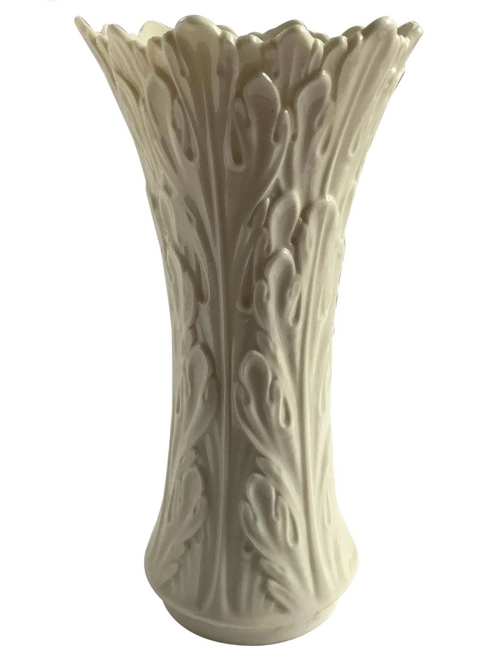 Lenox Woodland Cream Ceramic Scalloped Edge Vase